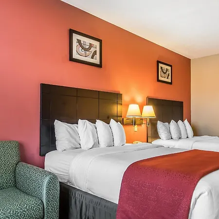 Quality Inn & Suites La Vergne Exterior photo